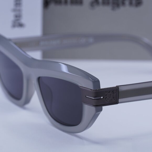 Palm Angels PERI10E CLAIRE 0907 Cat Eye Sunglasses - Grey/Dark Grey - Picture 3 of 9